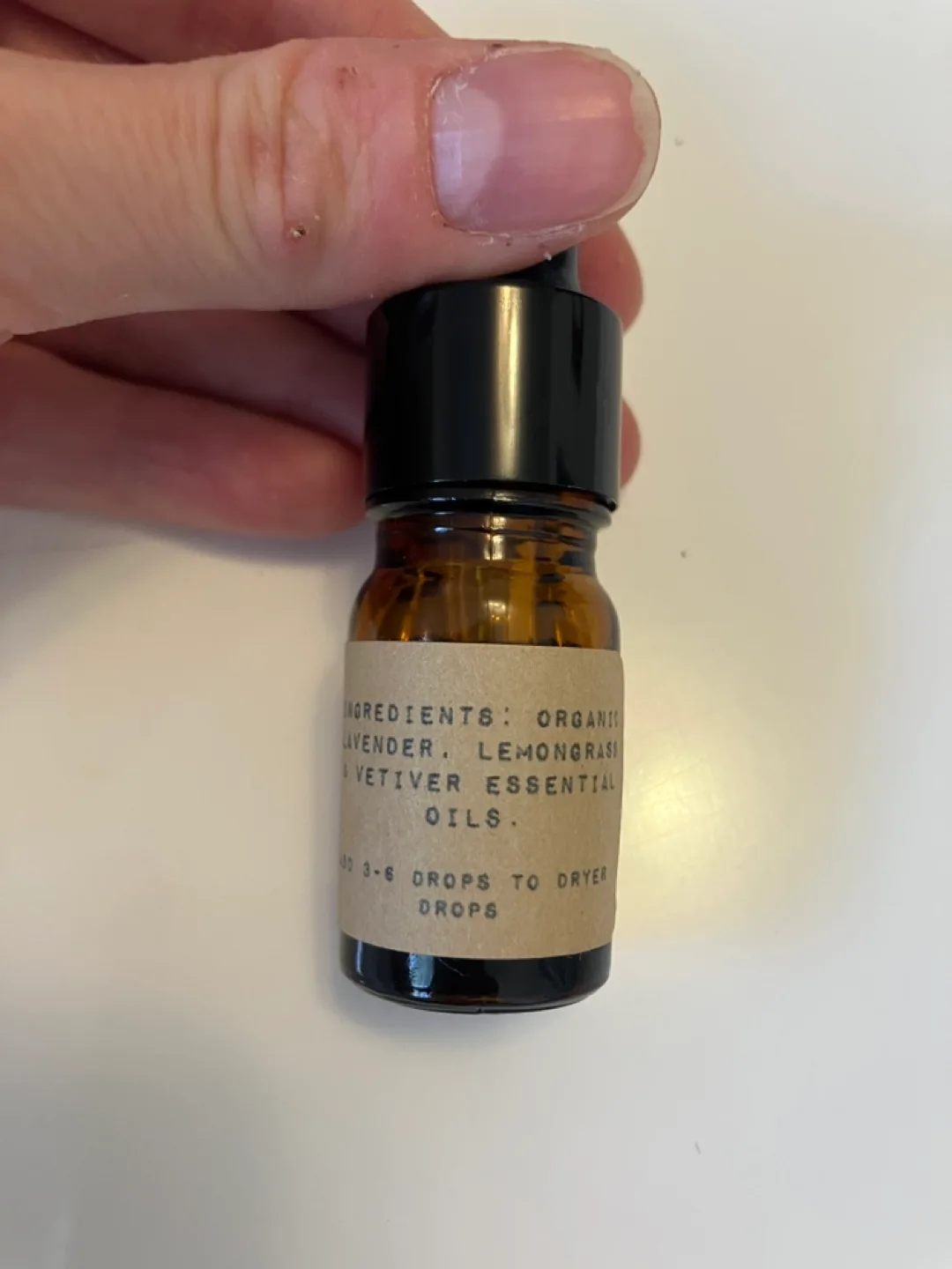 Field & Flower Dryer Drops Essential Oil image indicator(2)