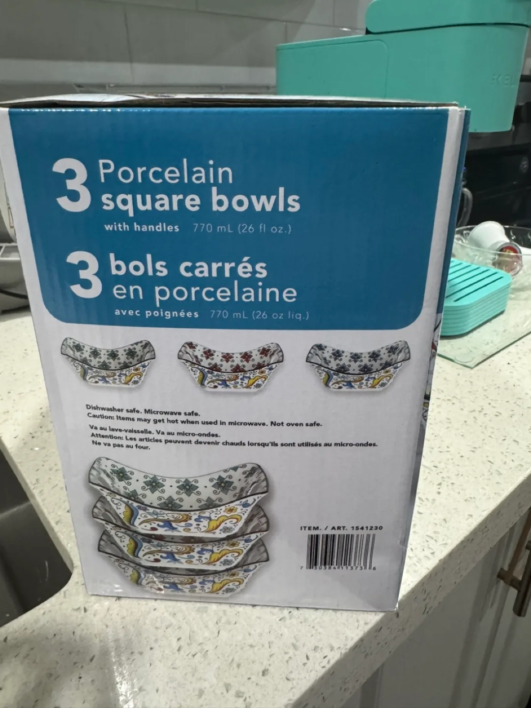 3 Porcelain Square Bowls with Handles image indicator(3)