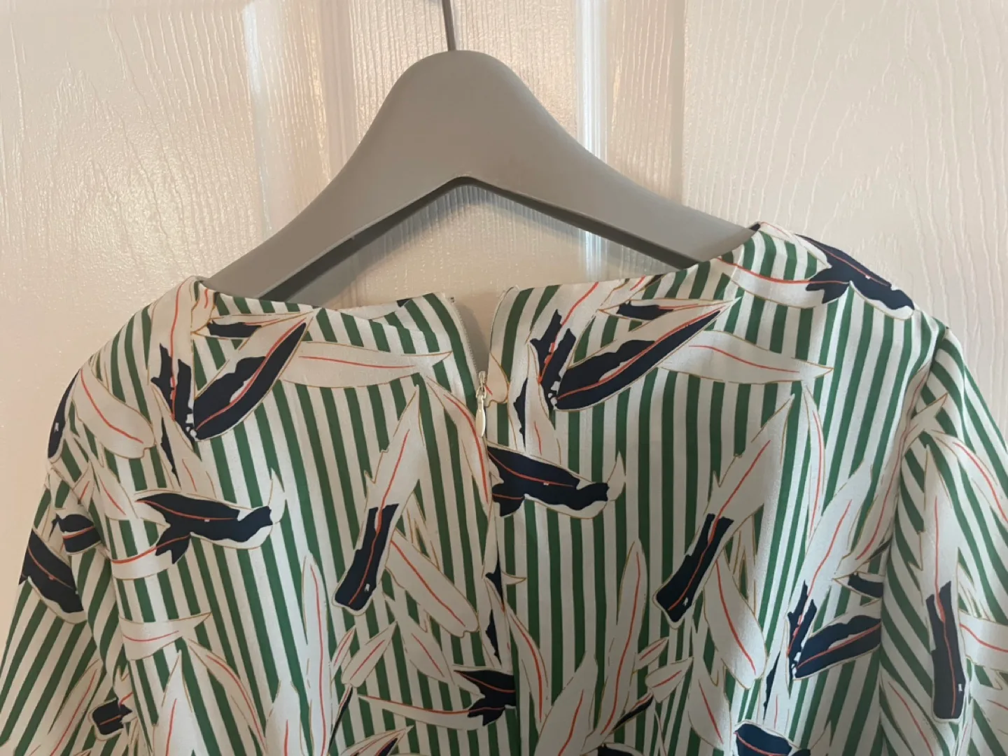 Green and White Striped Dress with Leaf Print image indicator(4)