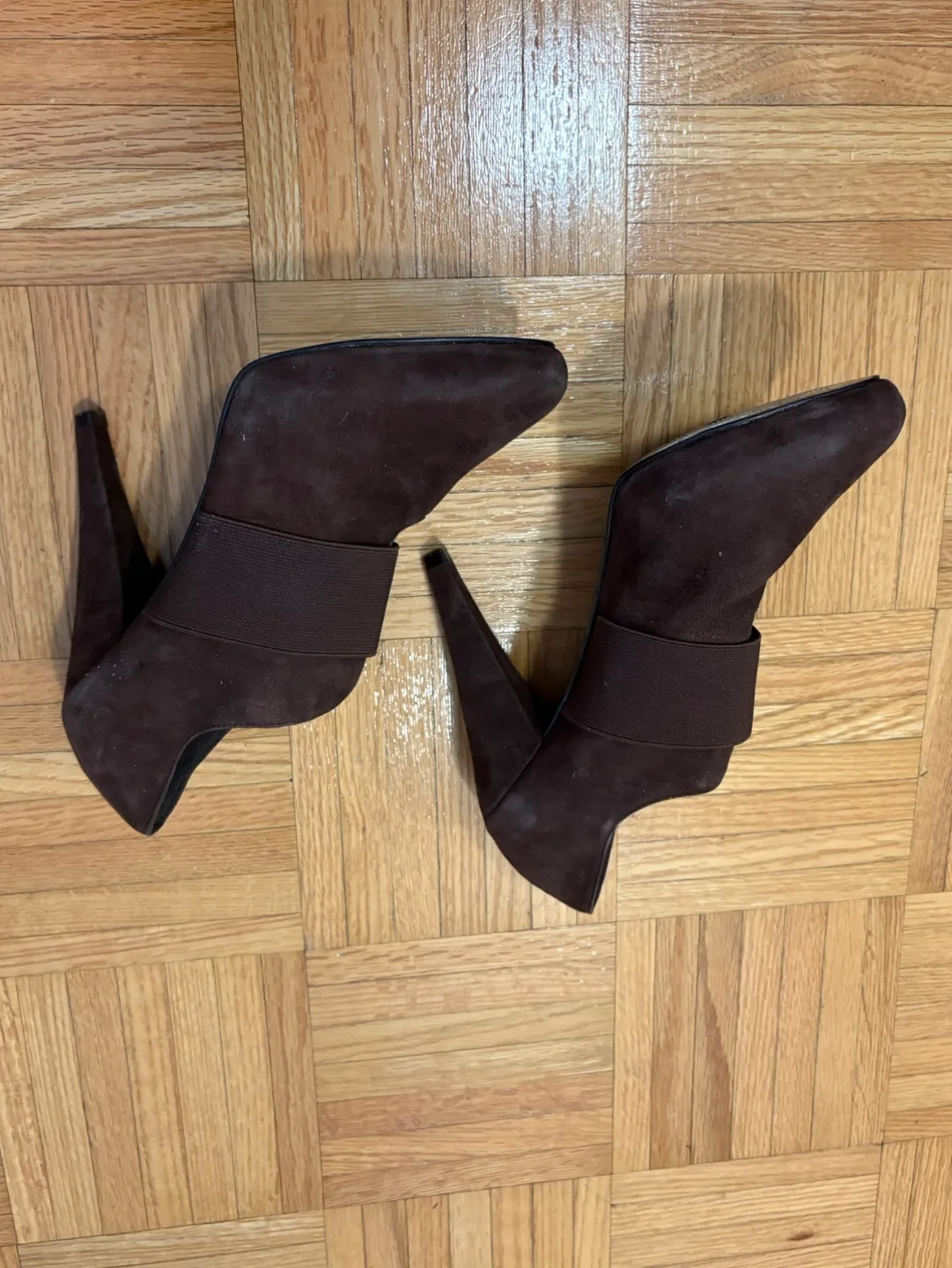 Jessica Simpson Brown Suede Heels image indicator(2)