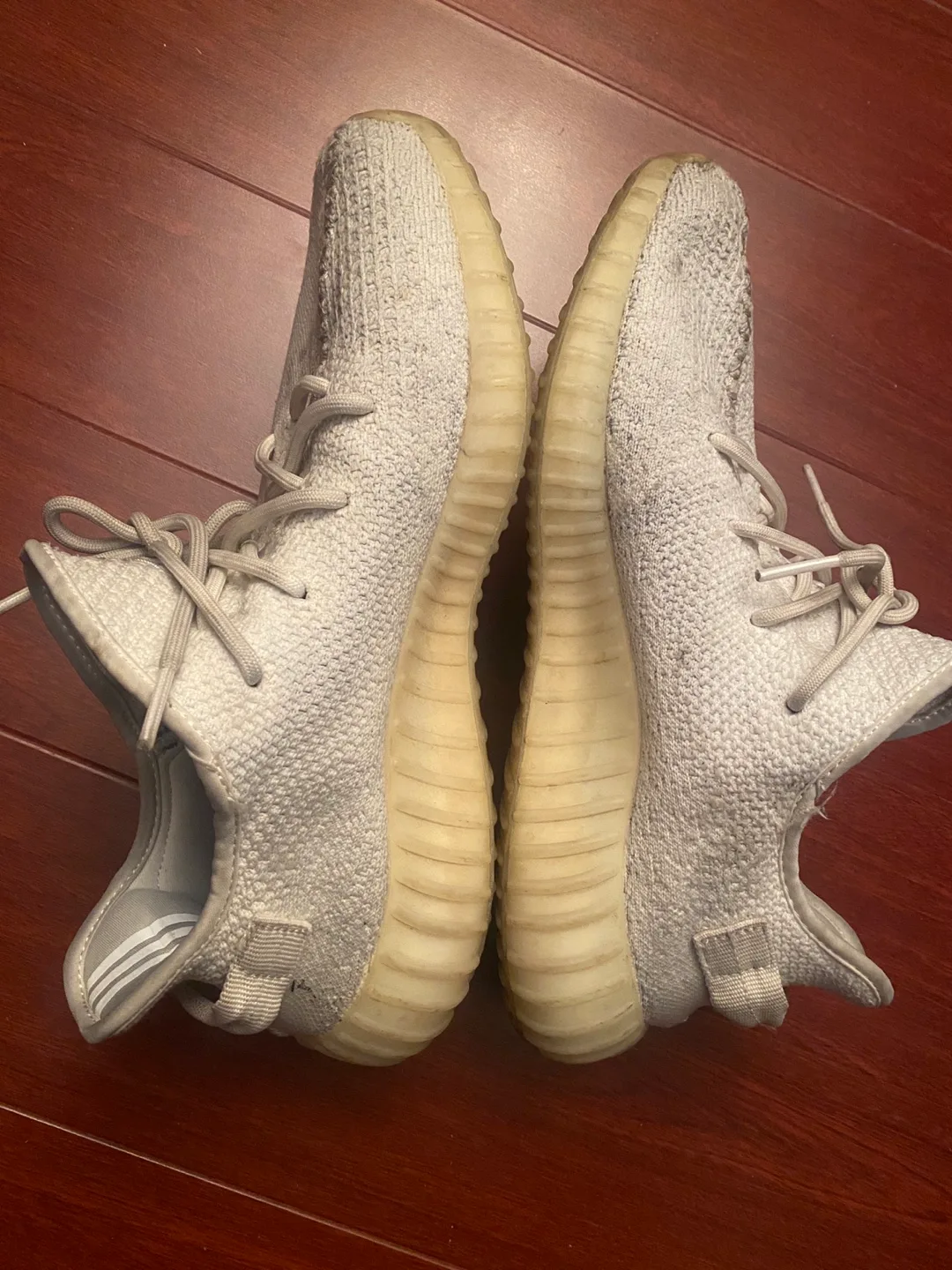 Adidas Yeezy Boost 350 V2 Cream White size11.5 image indicator(2)