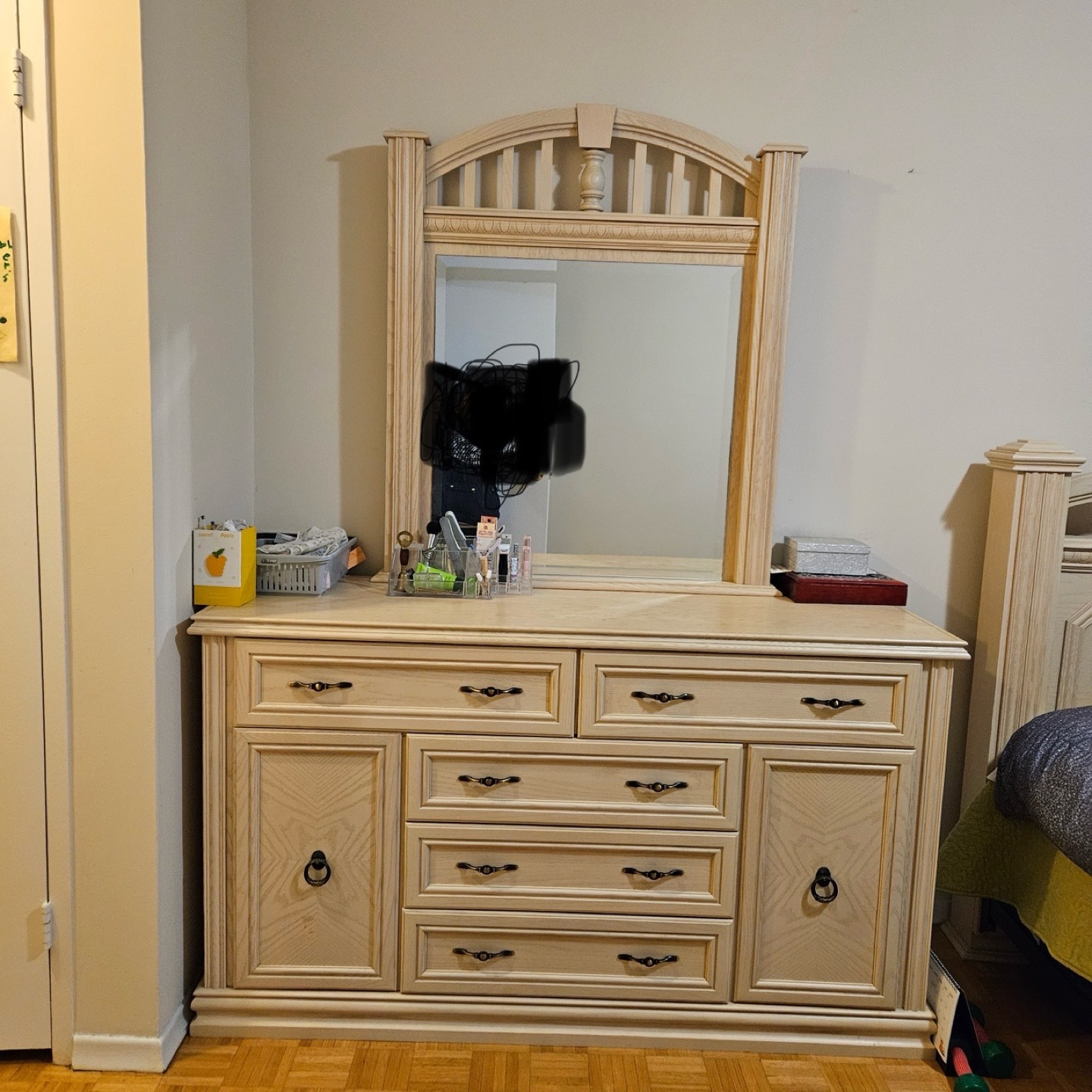 Elegant Vanity Dresser with Mirror