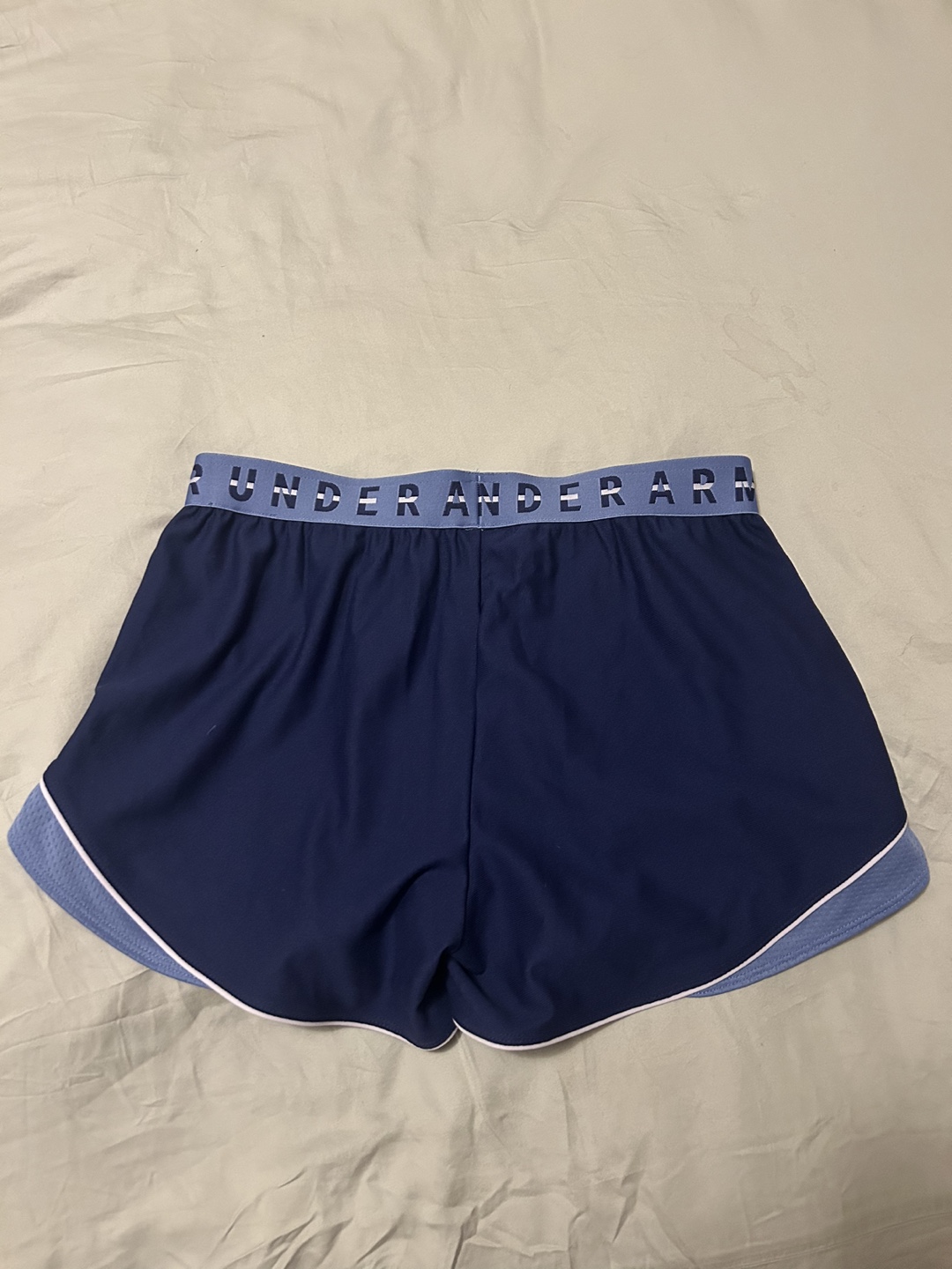 Under Armour Women's Loose Fit Shorts Size Small - photo 3