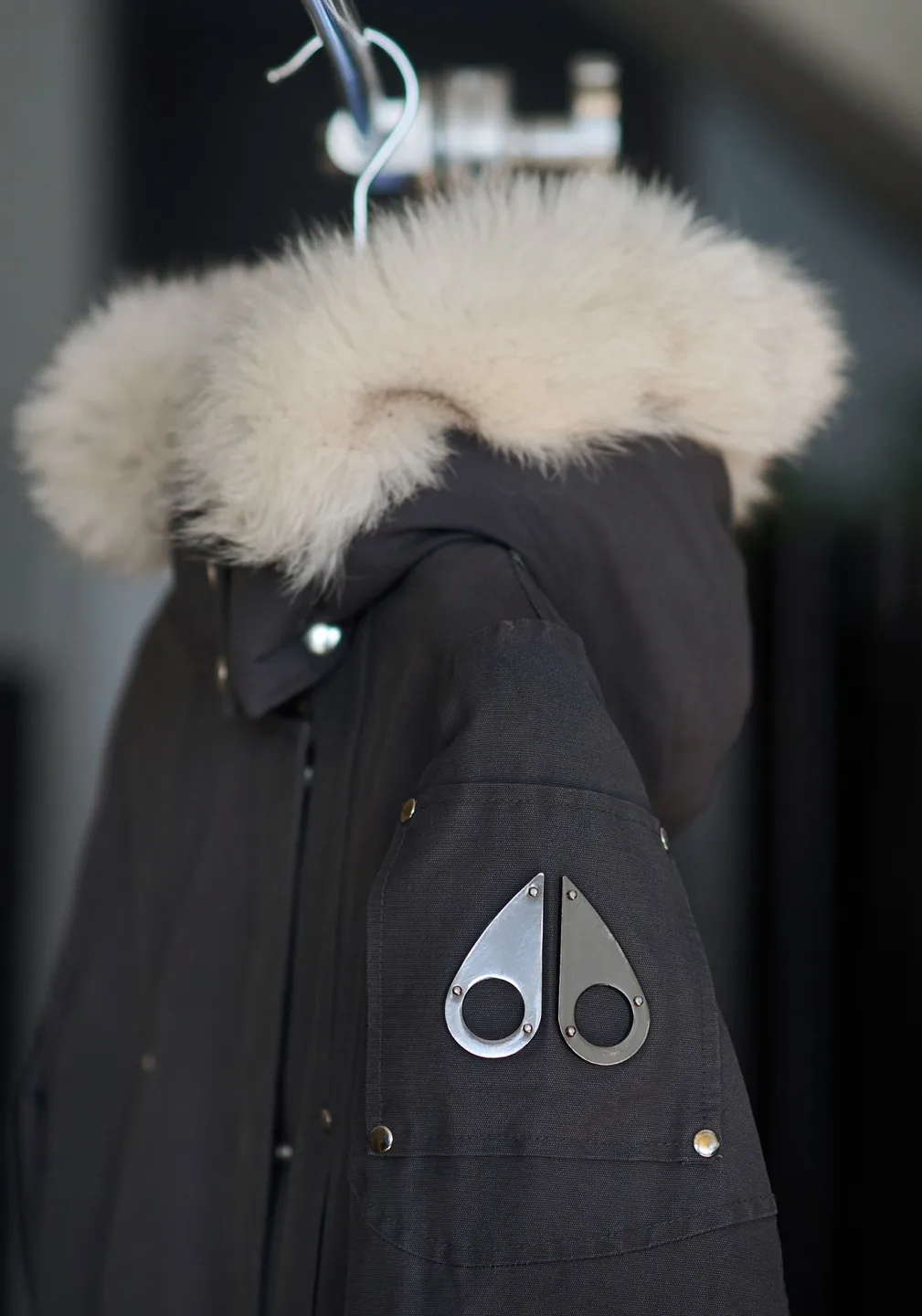 Moose Knuckles Parka size L image indicator(3)