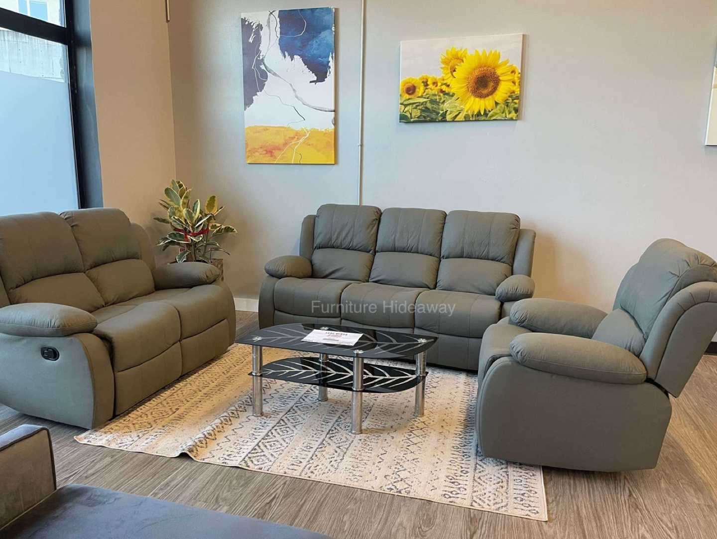 ⚡️FLASH SALE⚡️SLEEPER & SECTIONAL SOFAS ❤️ (Please See Info)