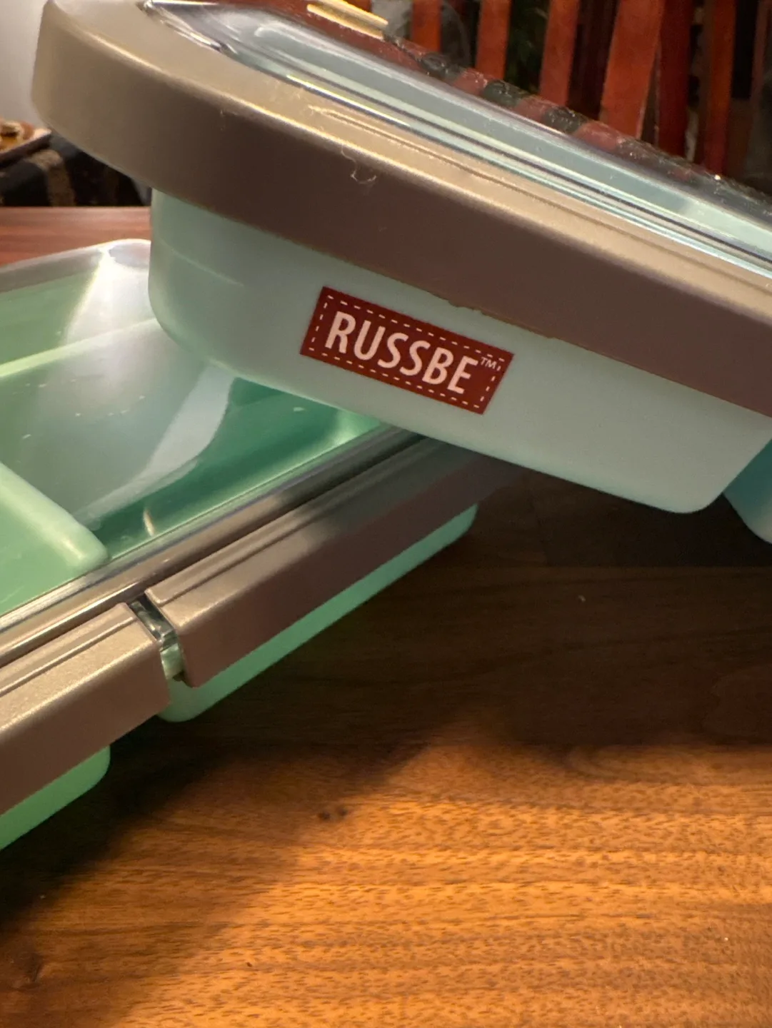 Two Russebe 4-Compartment Bento Box image indicator(2)