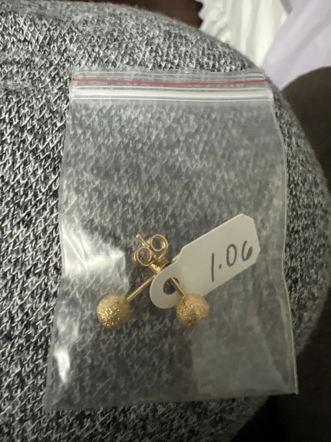 18k Gold Ball Stud Earrings thumbnail