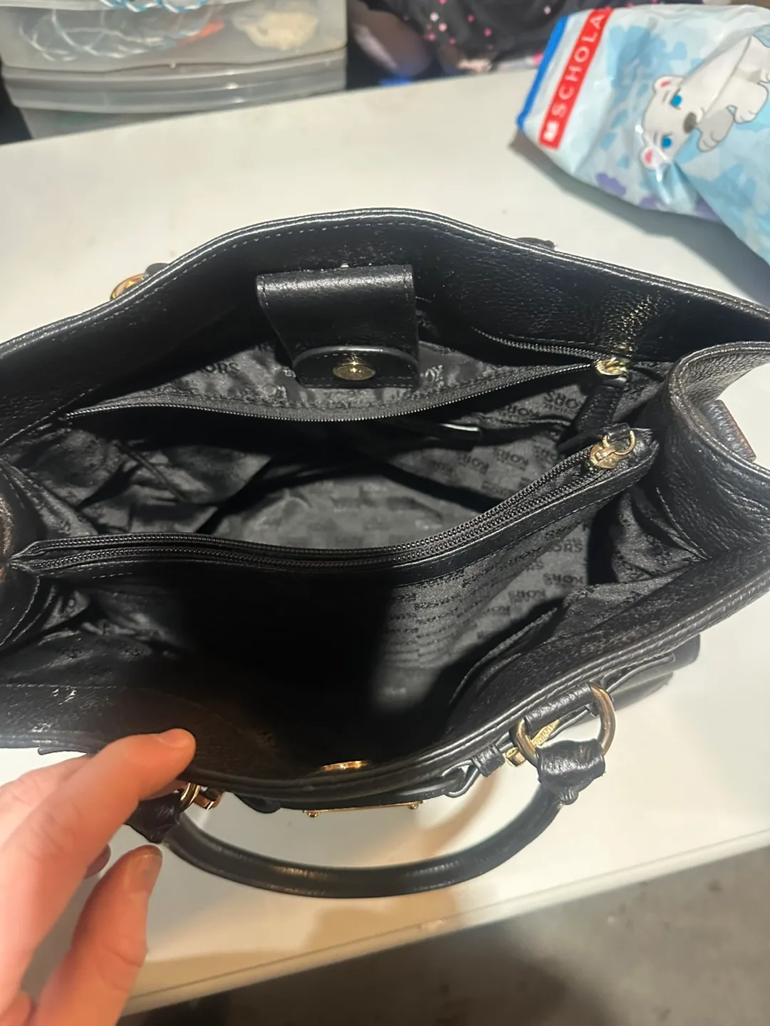 Michael Kors Black Leather Handbag image indicator(3)