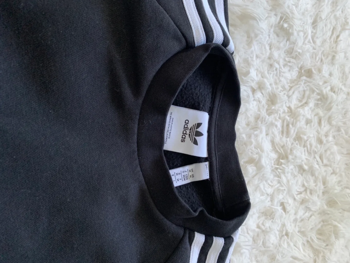 Adidas Black Sweatshirt image indicator(2)