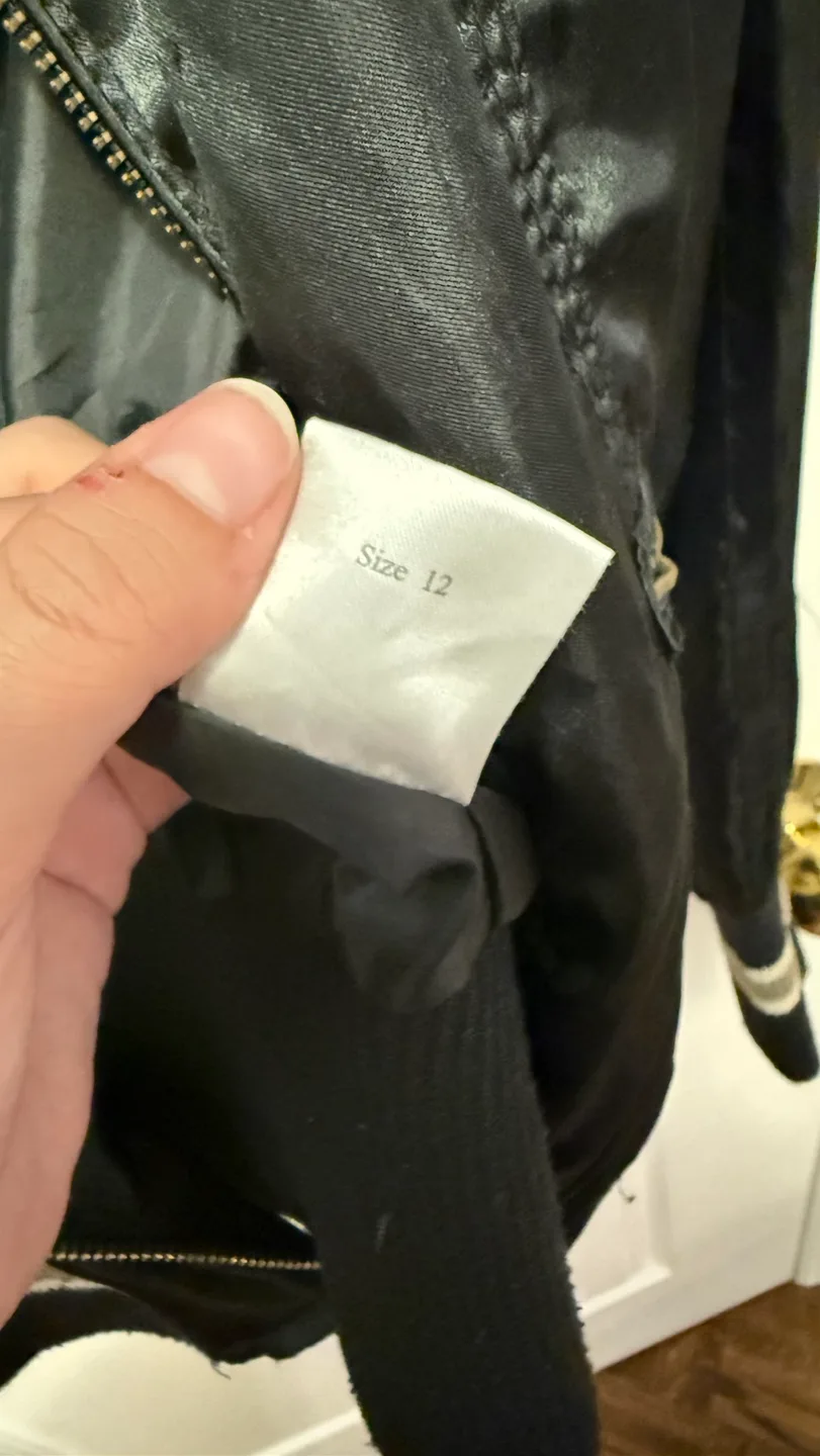 Size 12 bomber Jacket image indicator(4)