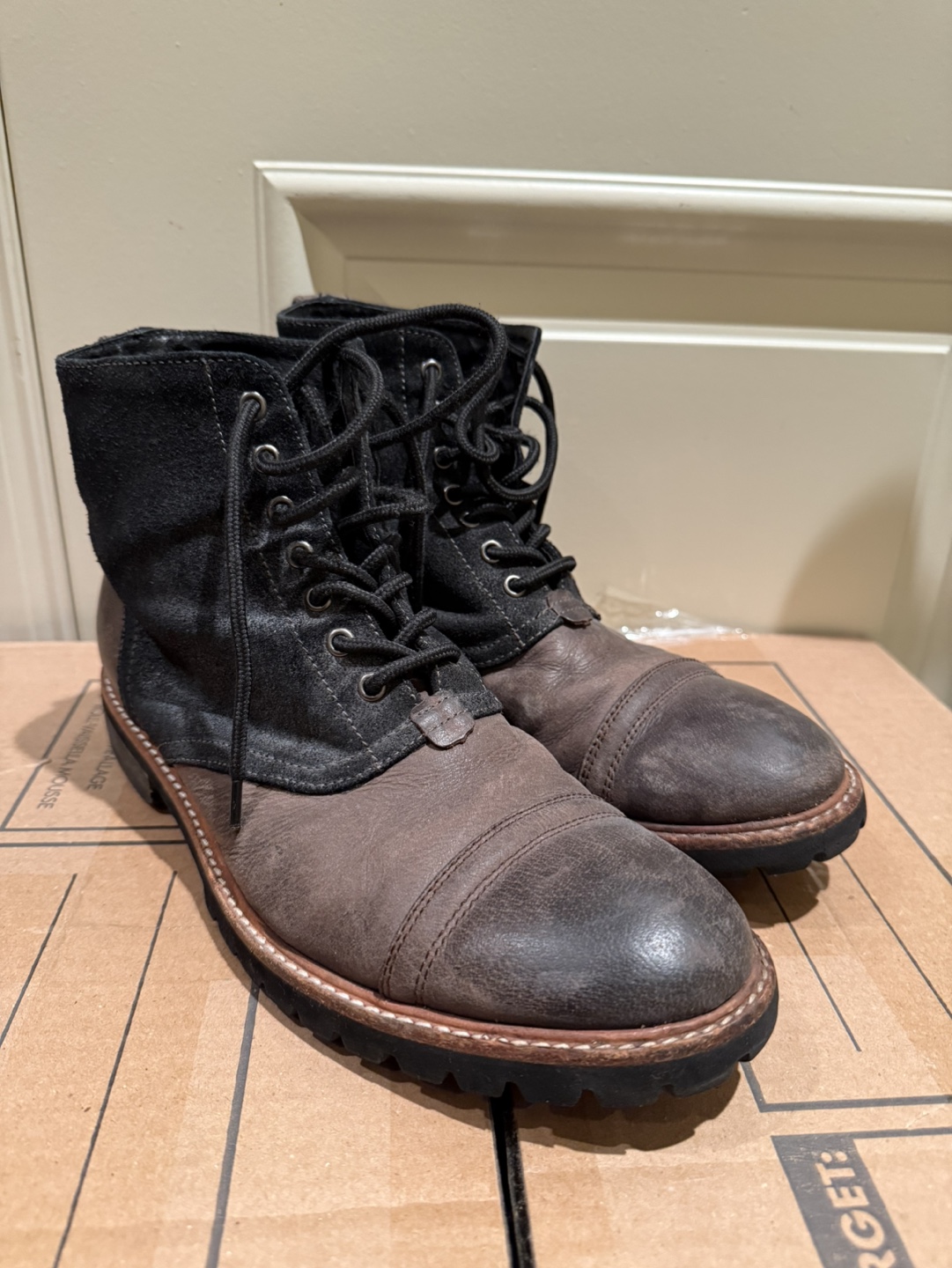 Men’s Boots - 40