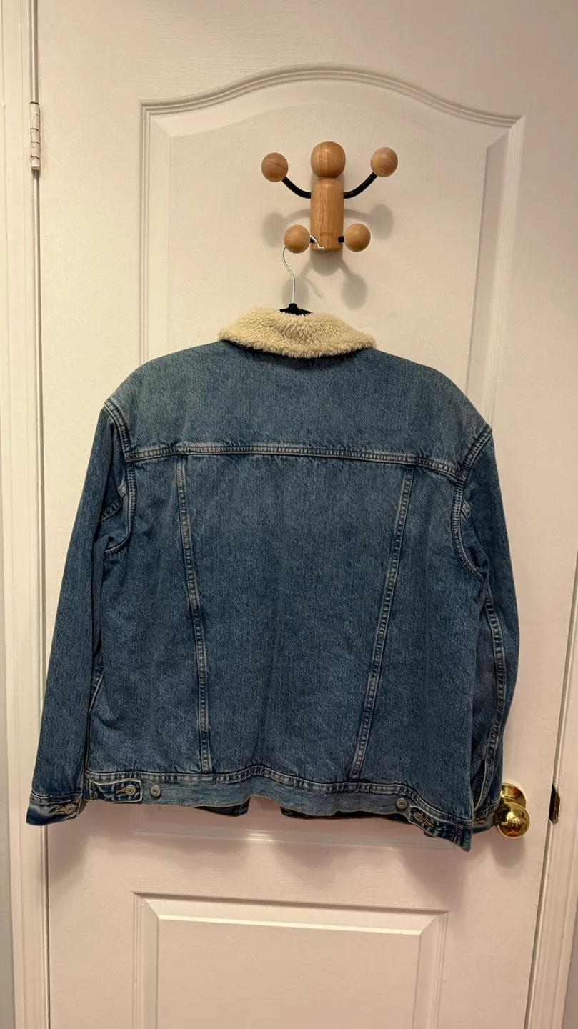 Old Navy Boyfriend Denim Jacket - Size Large image indicator(2)