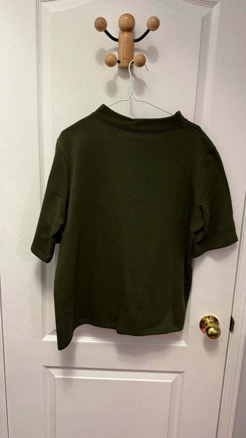 Zara Olive Green The Art Chaser Cropped T-Shirt Size L image indicator(4)