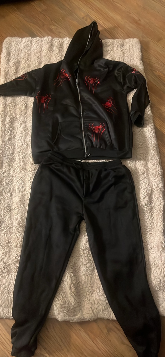 SYOKUP Black Spider Hoodie and Joggers Set - photo 3