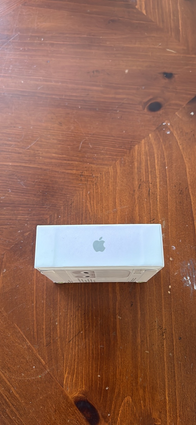 Apple AirPods with MagSafe Charging Case - New - photo 3