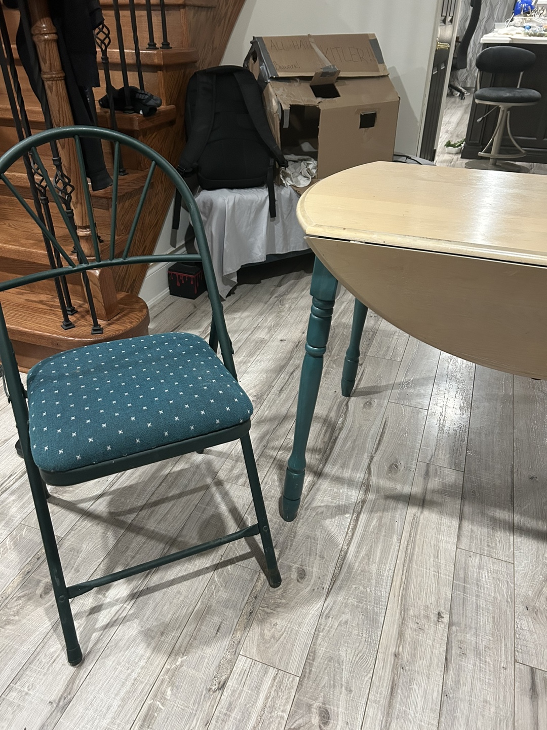 Round Drop-Leaf Table with Teal Legs and foldable chair - photo 4