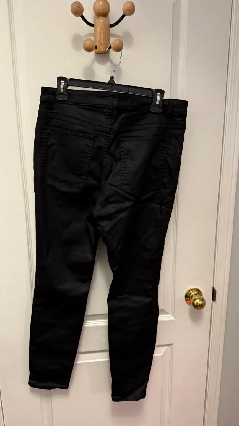 H&M Black Skinny Jeans Size 14 image indicator(2)