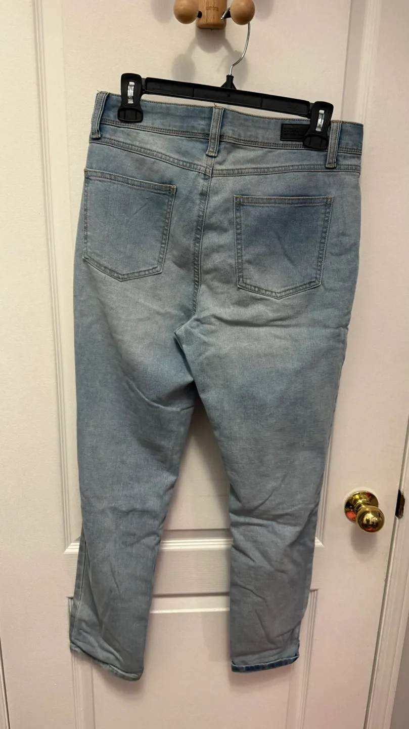 SoundStyle Boyfriend Jeans image indicator(3)