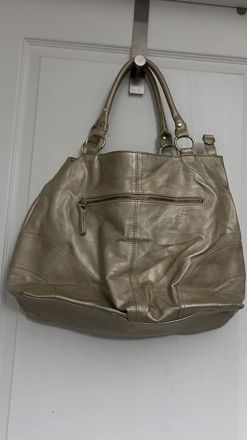 Gold Metallic Shoulder Bag image indicator(2)