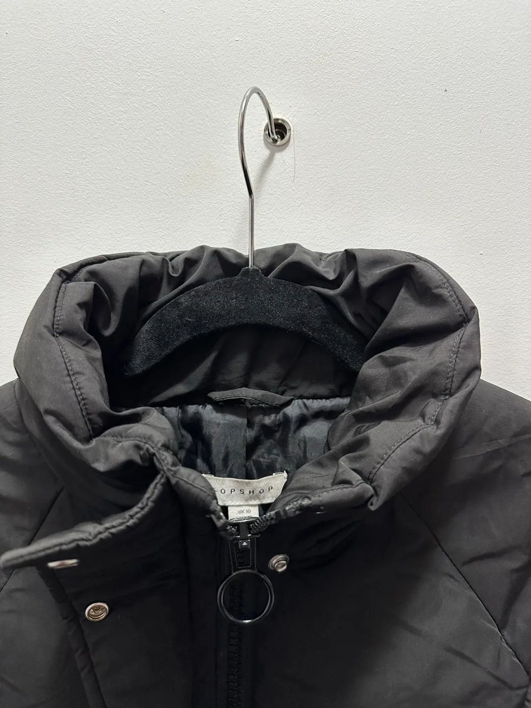 Top Shop Black Short Puffer Jacket (Women’s) image indicator(4)