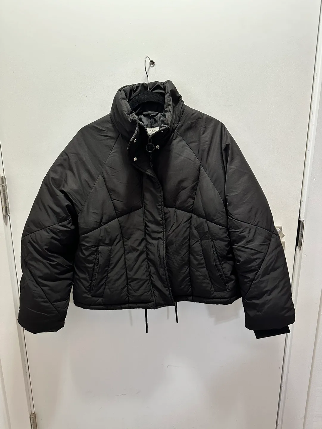 Top Shop Black Short Puffer Jacket (Women’s) image indicator(2)