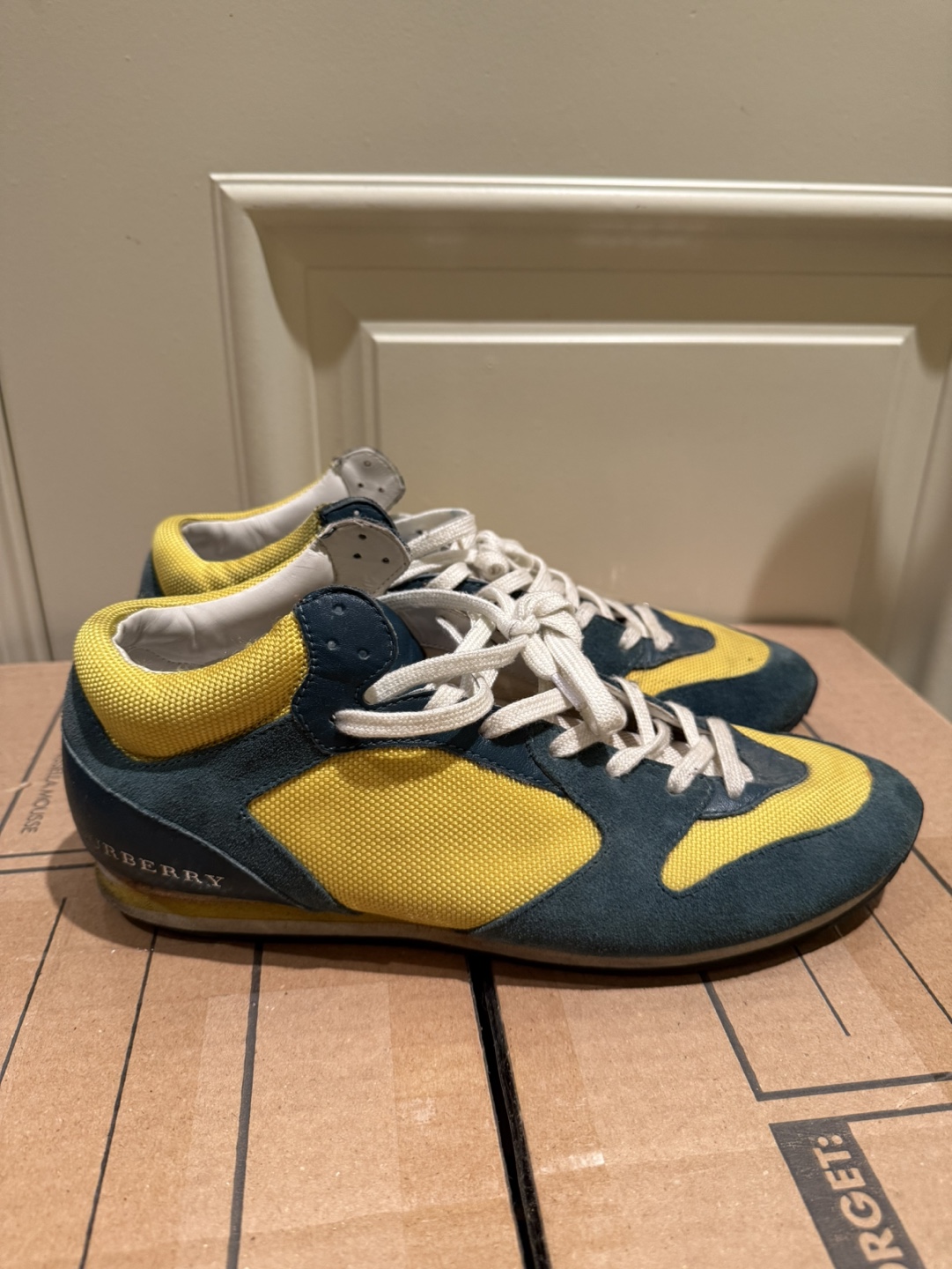 Burberry Men’s Sneakers - Size 40