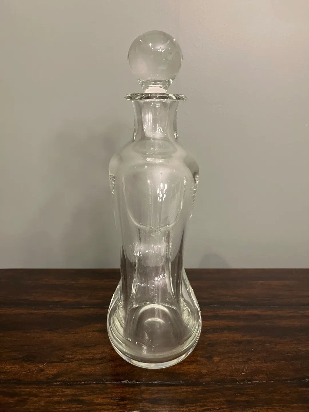 Mid-Century Modern Glass Decanter image indicator(2)