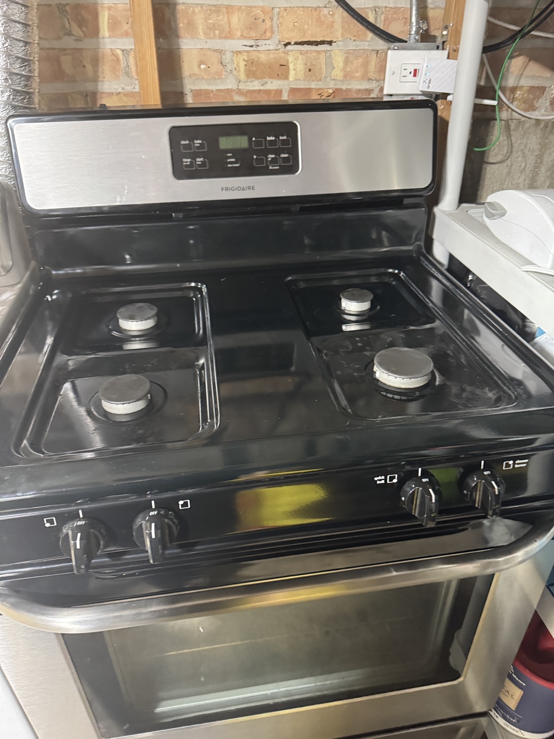 Frigidaire Gas Range - Stainless Steel
