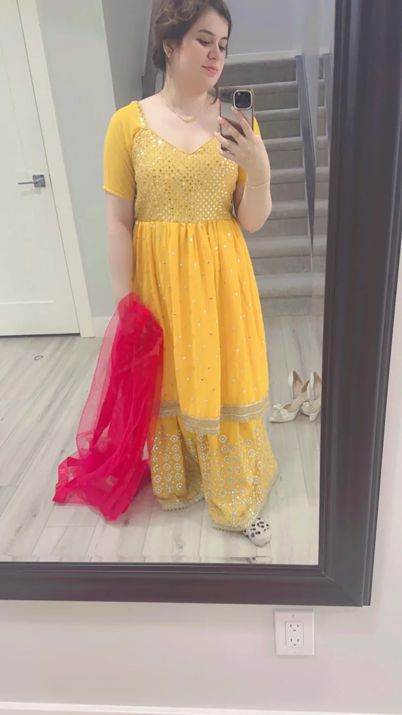 Gorgeous Pink and Gold Sharara Suit image indicator(9)