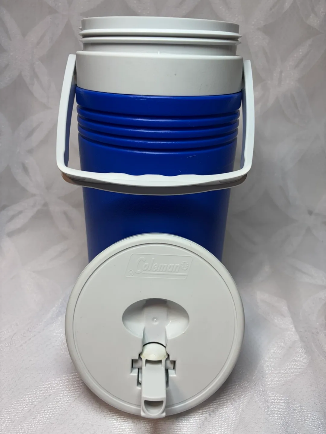 Coleman Blue - 1.8L/1/2 Gallon Jug image indicator(9)