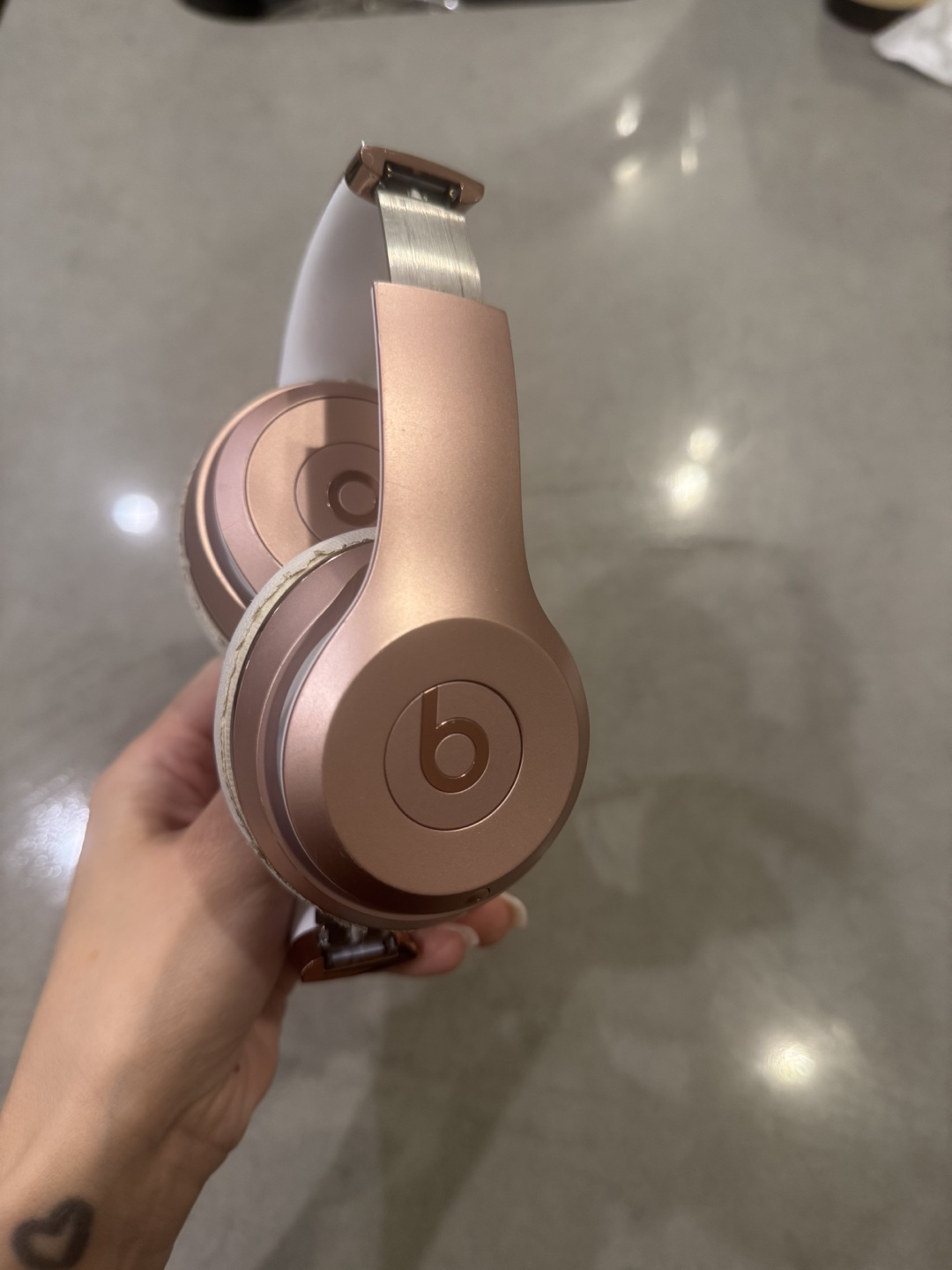 Beats by Dre Headphones (Rose Gold)