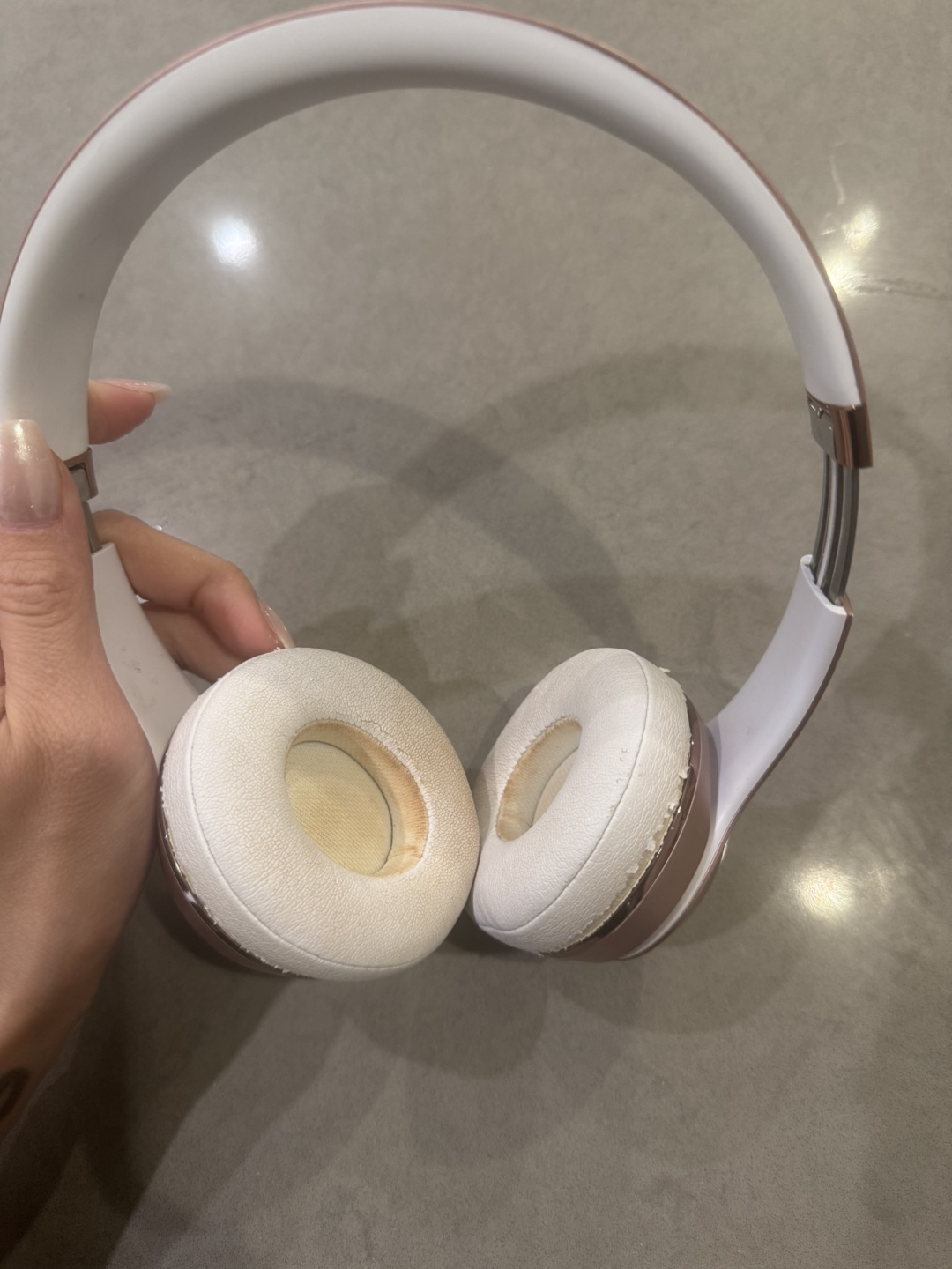 Beats by Dre Headphones (Rose Gold) - photo 4
