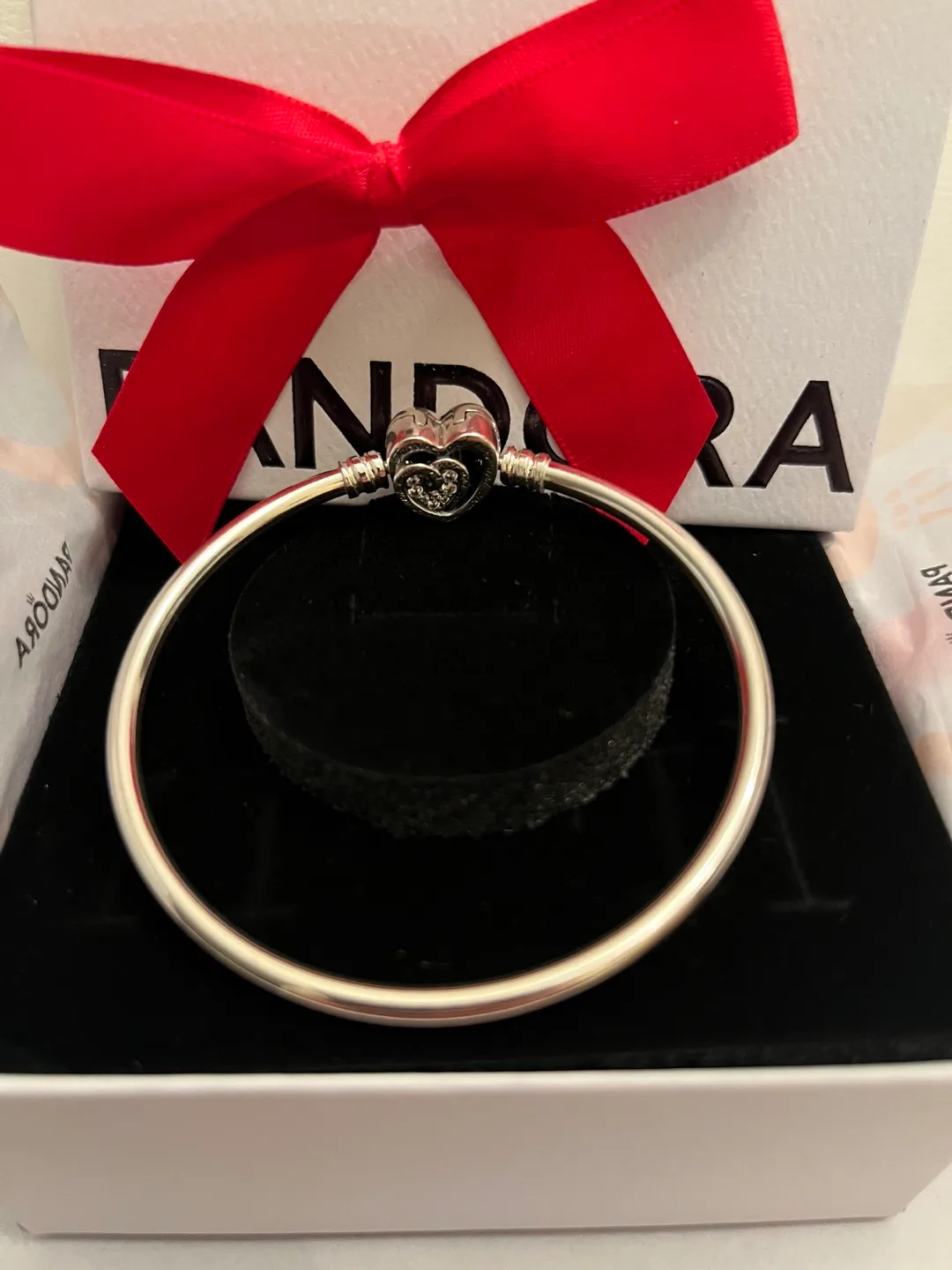 New Pandora Entwined Bangle image indicator(4)