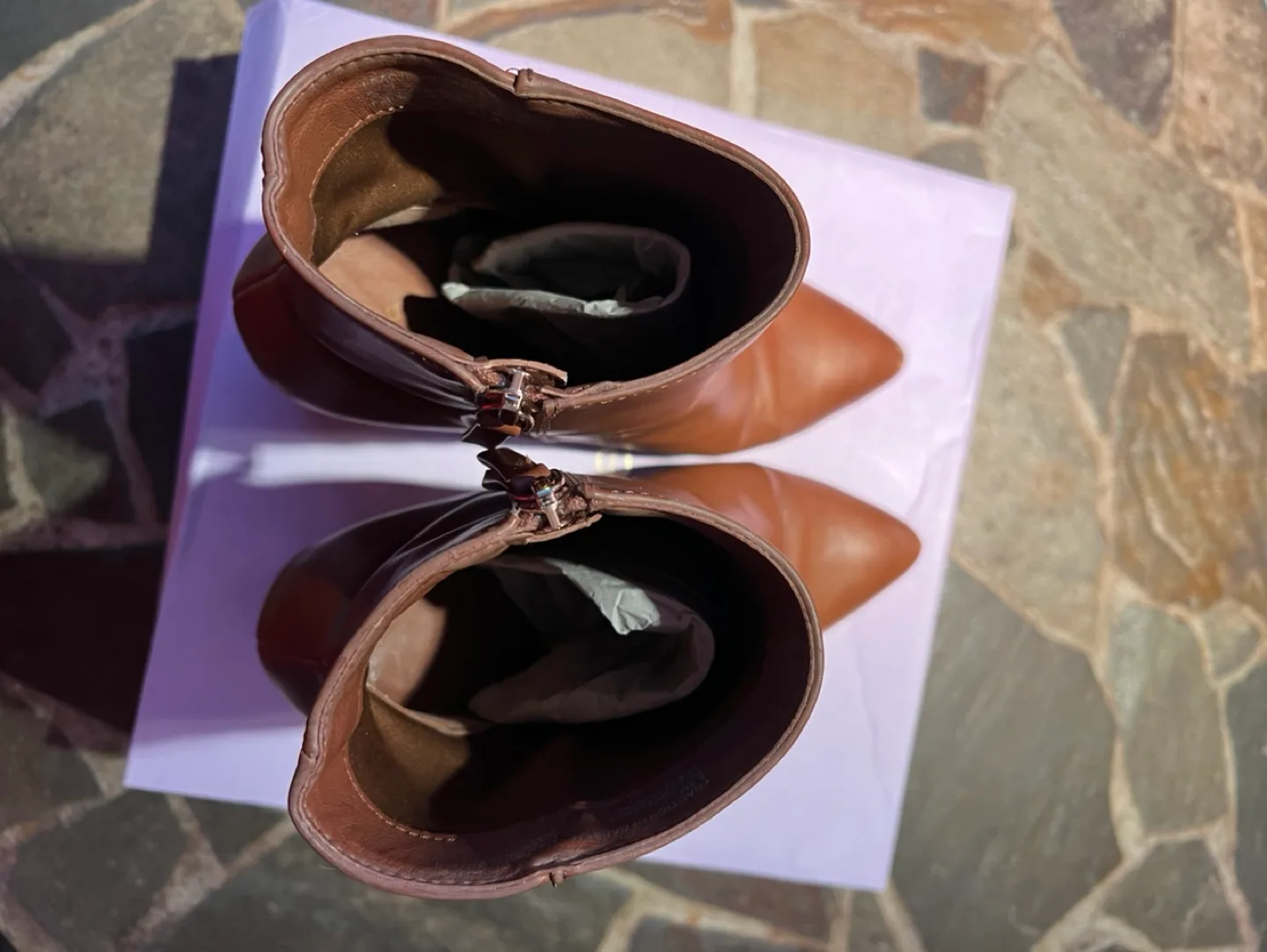 Madden Girl Fraction Leather Ankle Boots (Women’s 8.5)(EUC) image indicator(7)