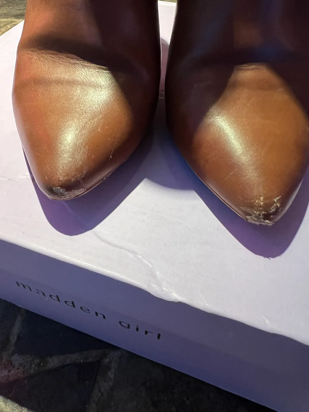 Madden Girl Fraction Leather Ankle Boots (Women’s 8.5)(EUC) image indicator(4)