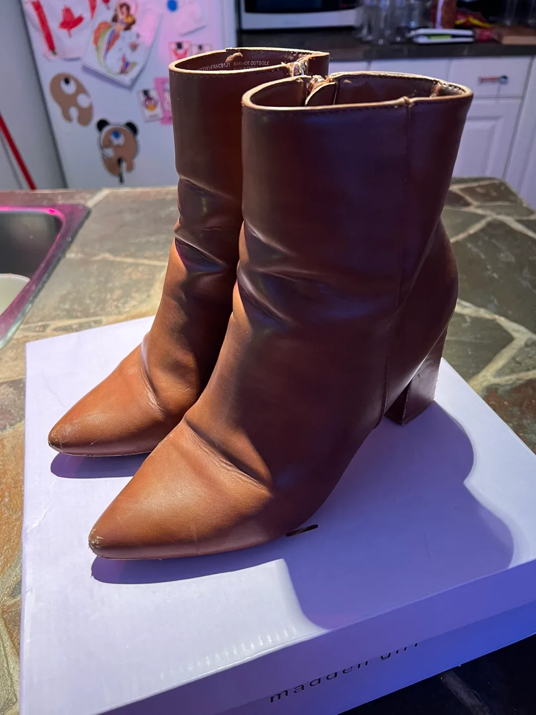 Madden Girl Fraction Leather Ankle Boots (Women’s 8.5)(EUC) image indicator(3)