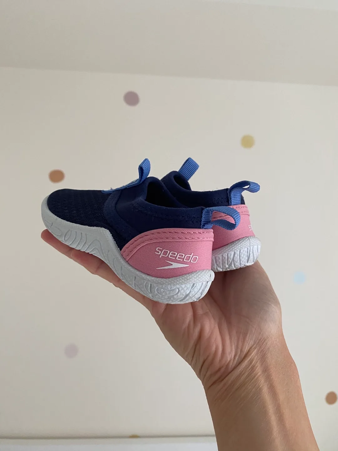 Speedo Toddler Water Shoes - Size 4/5 image indicator(2)