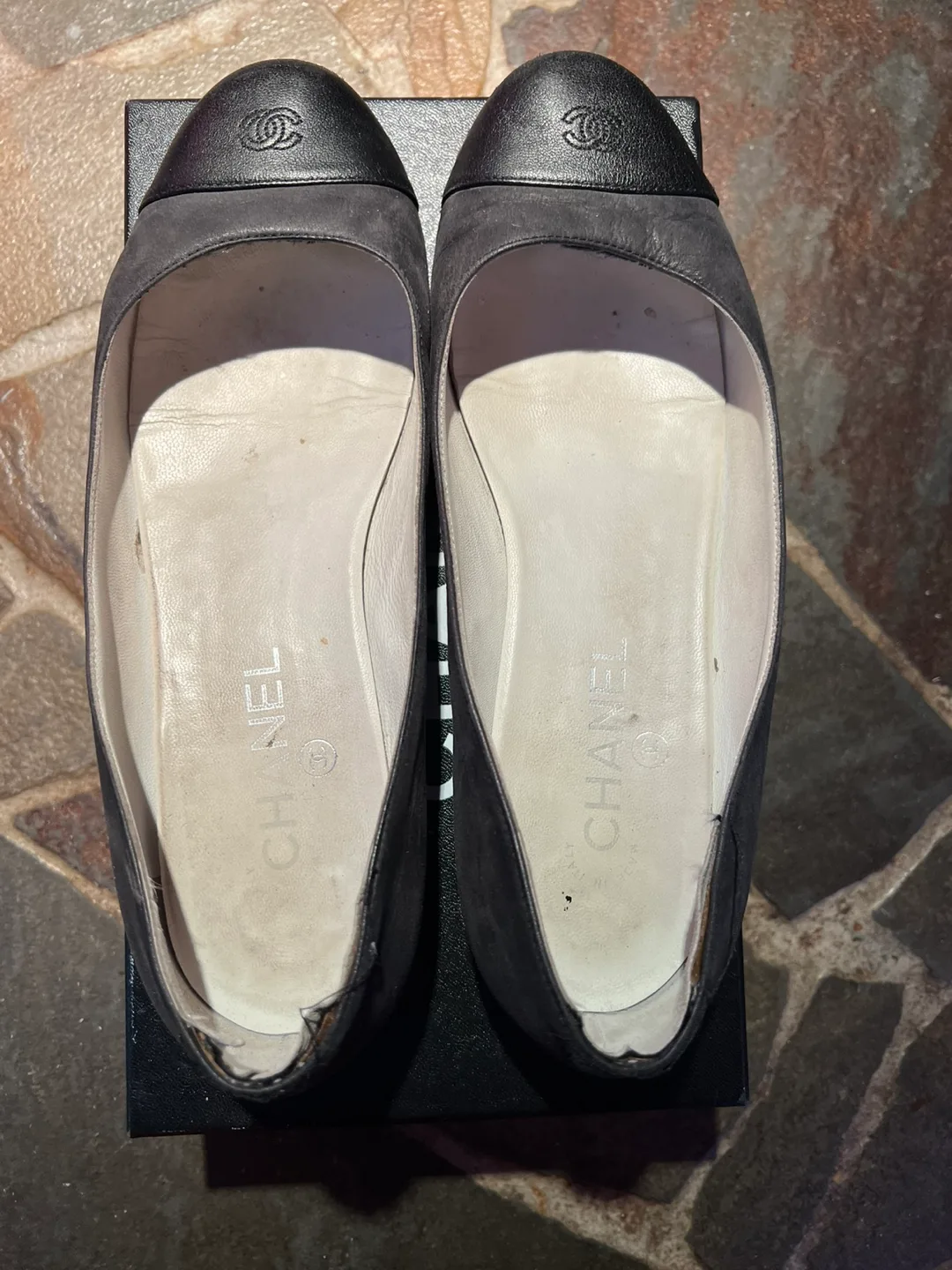 Chanel Ballerines Black Suede Flats (Women’s 8)(IFC) image indicator(5)