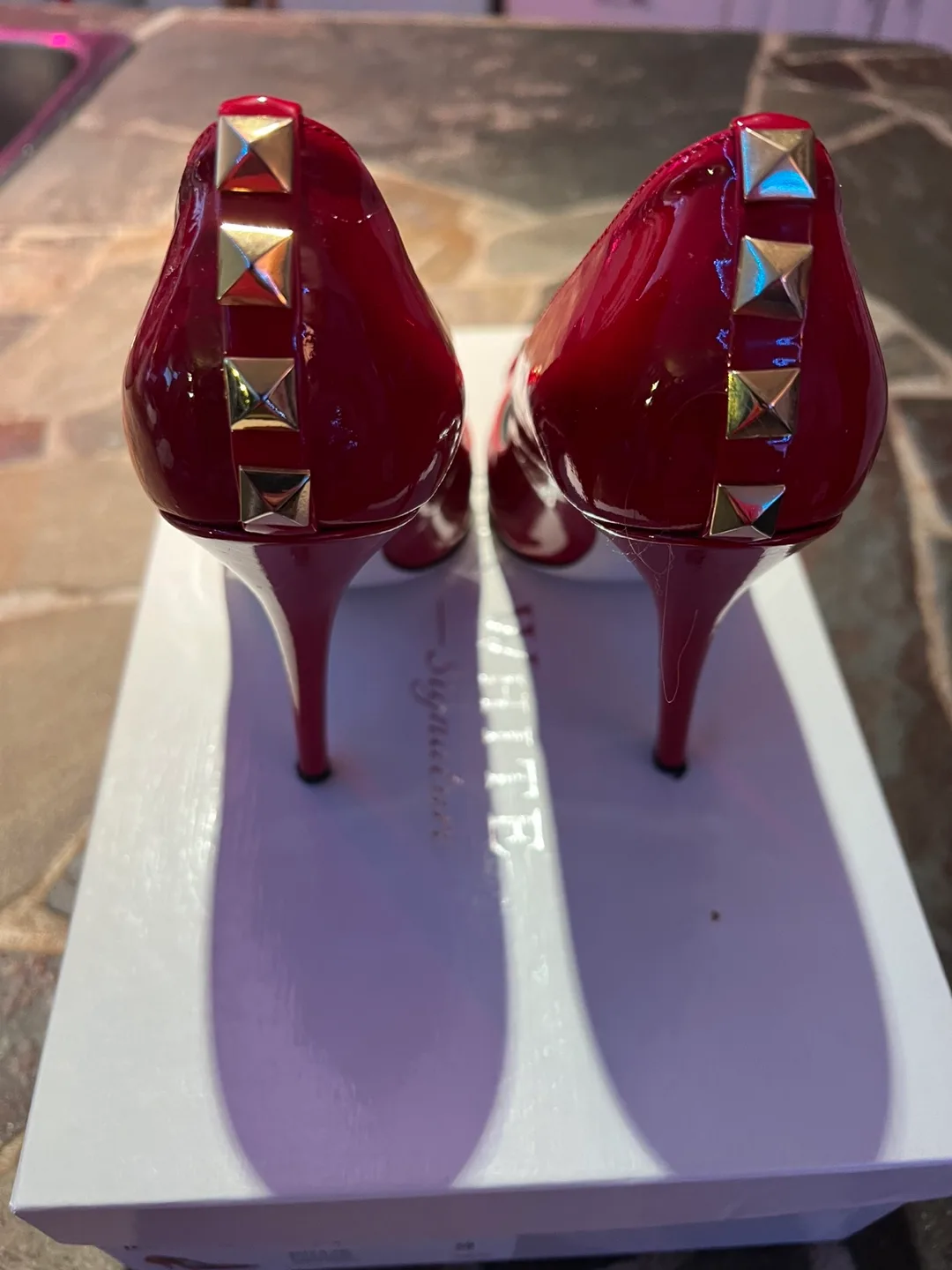 Ron White Signature Billie Lipstick Pumps (Women’s 7.5)(LNIB) image indicator(4)