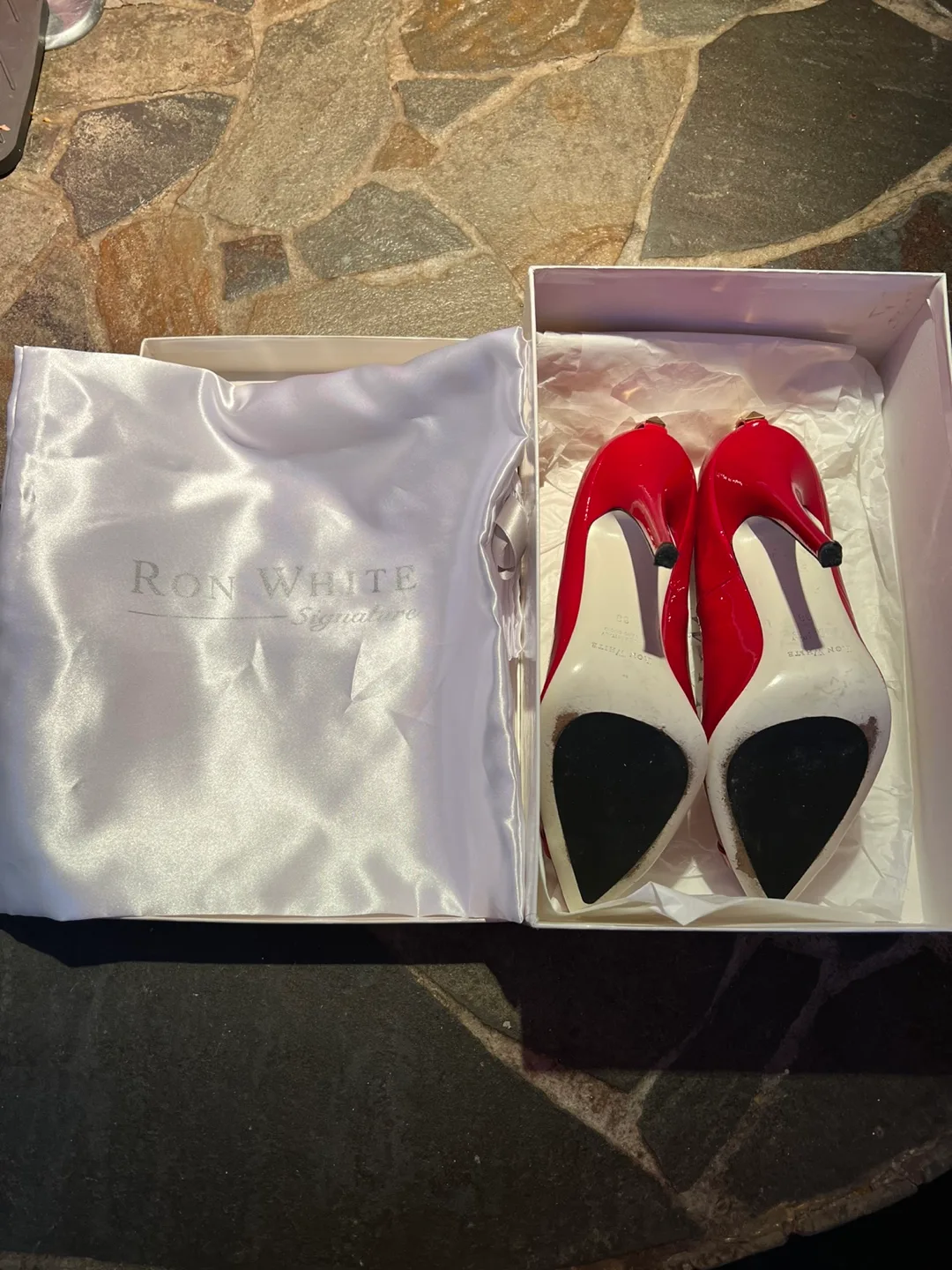 Ron White Signature Billie Lipstick Pumps (Women’s 7.5)(LNIB) image indicator(6)