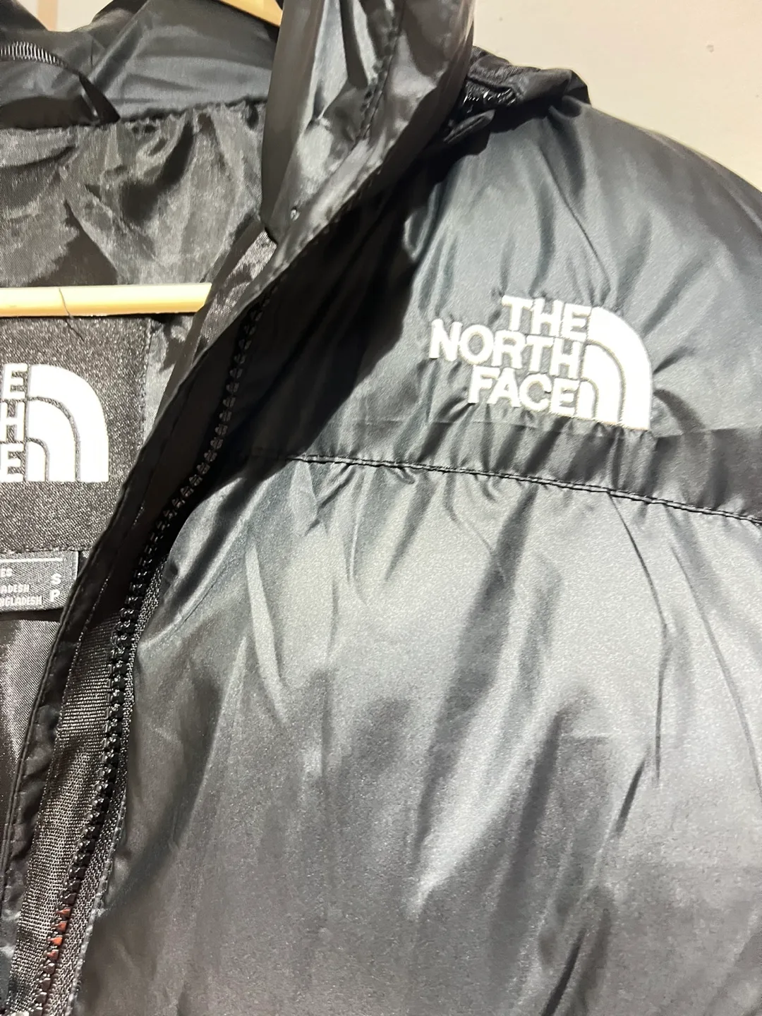 The North Face 700 Fill Power Puffer Jacket - Men's Small image indicator(4)
