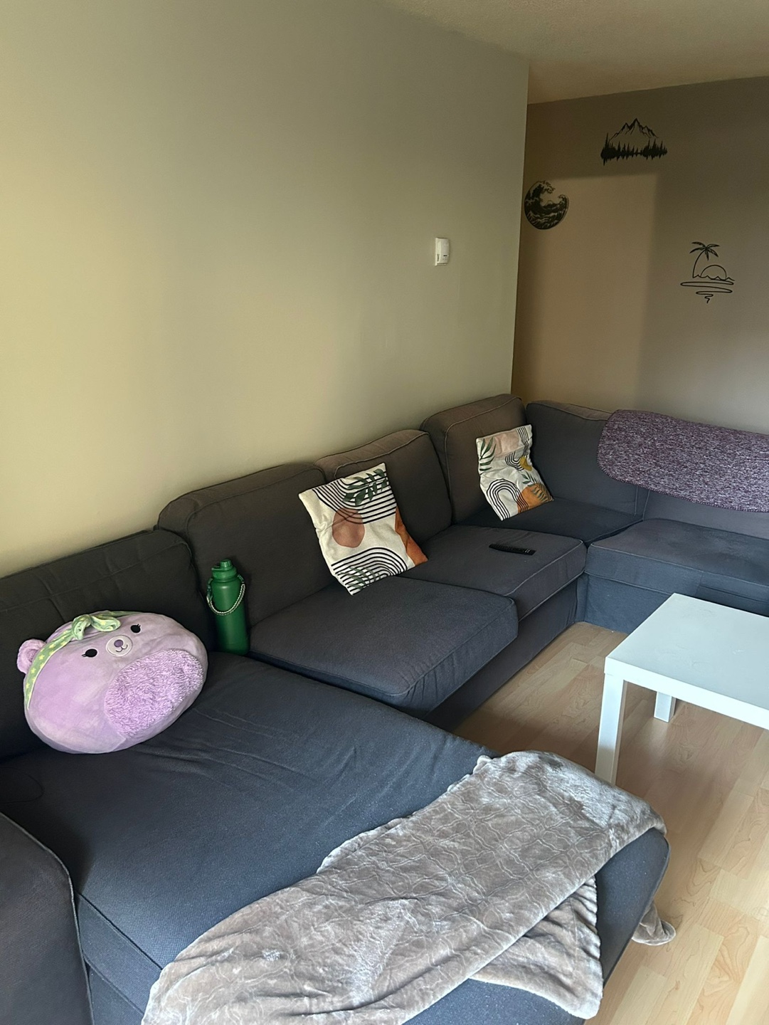 Grey L-Shaped Sectional Sofa - photo 3
