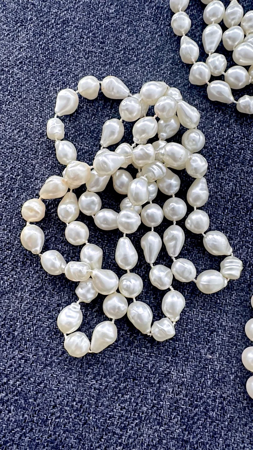 LOT of 3 Cream colour Pearl Necklaces image indicator(3)