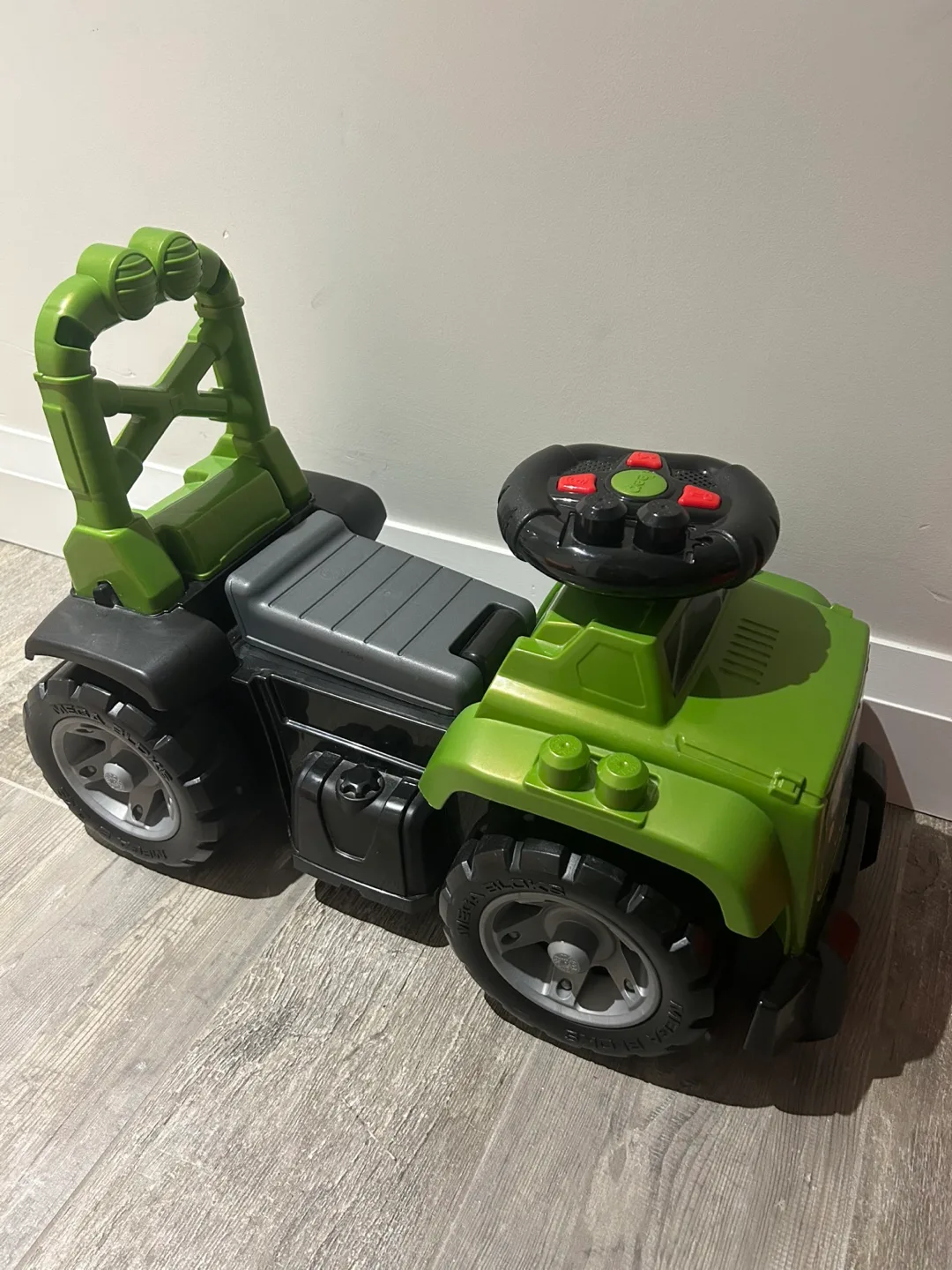 Jeep 3-in-1 Ride-On Toy image indicator(6)