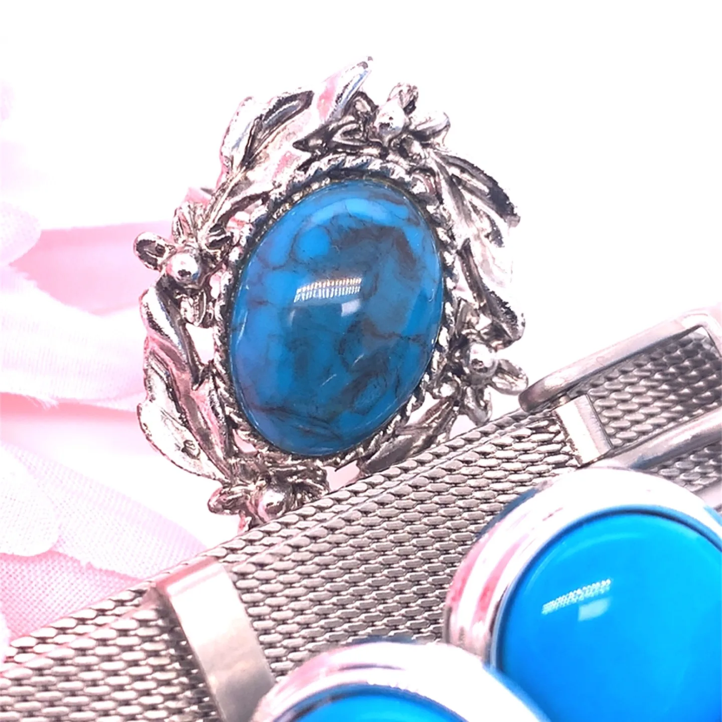 Aspen Quartz Watch & Turquoise Jewellery Set image indicator(5)