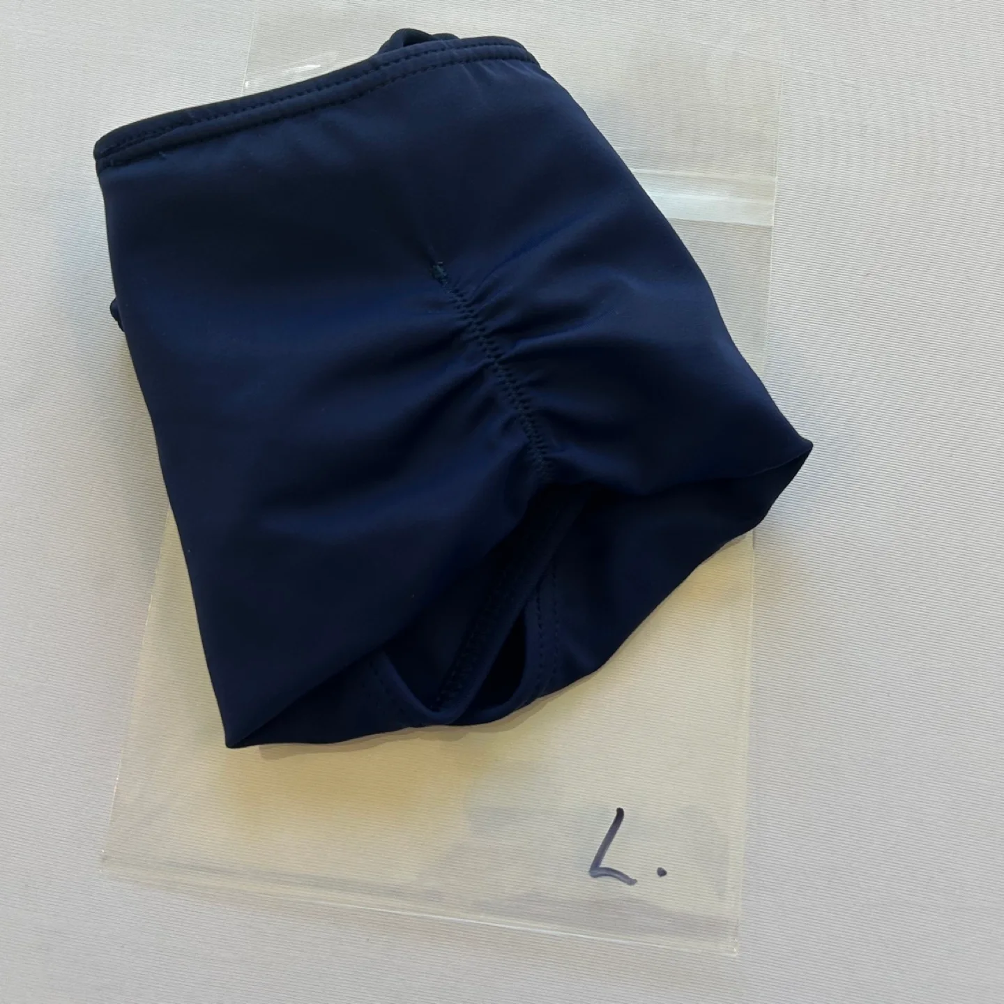 Venus Hip Hugger Low Rise Bikini Bottoms Ruched Back Size 8 image indicator(10)