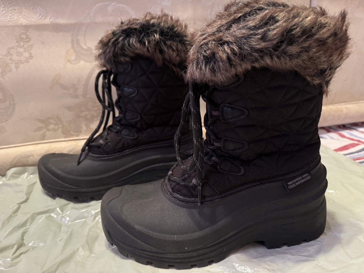 Ice Fields Women's Winter Boots