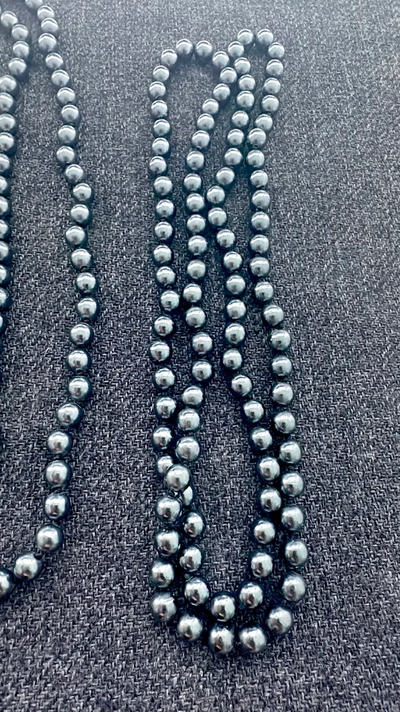 Lot of 4 Dark Grey Pearl Necklace with Gold Clasp image indicator(5)