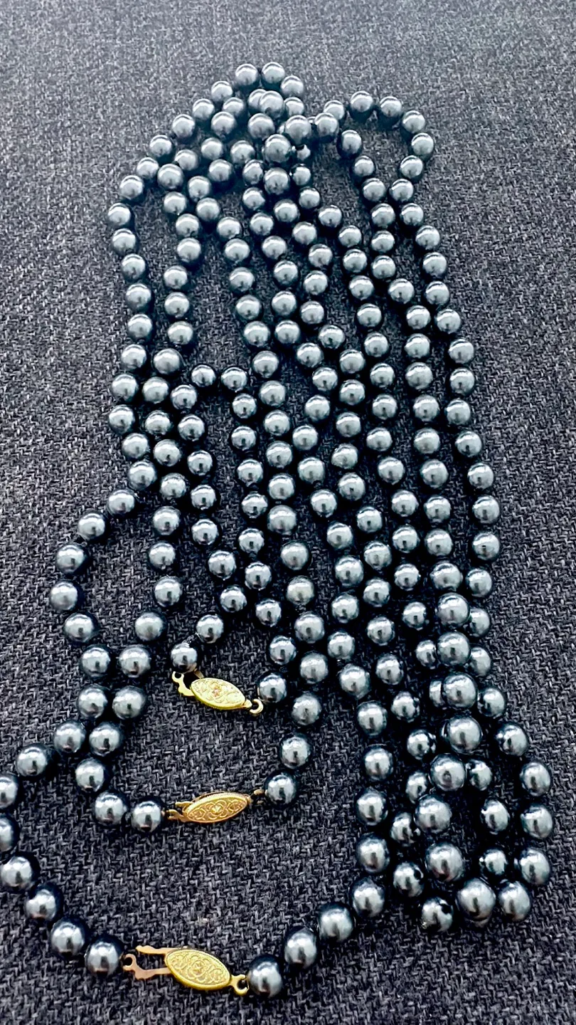 Lot of 4 Dark Grey Pearl Necklace with Gold Clasp image indicator(9)