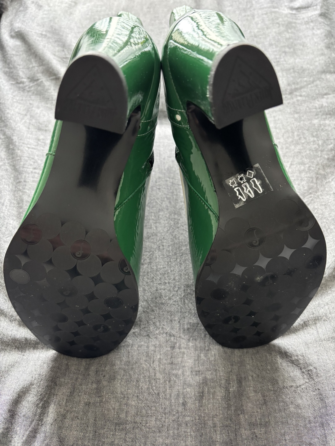 John Fluevog Denise Attic Brogue Ankle Boots - Green - Size 9.5 - photo 3